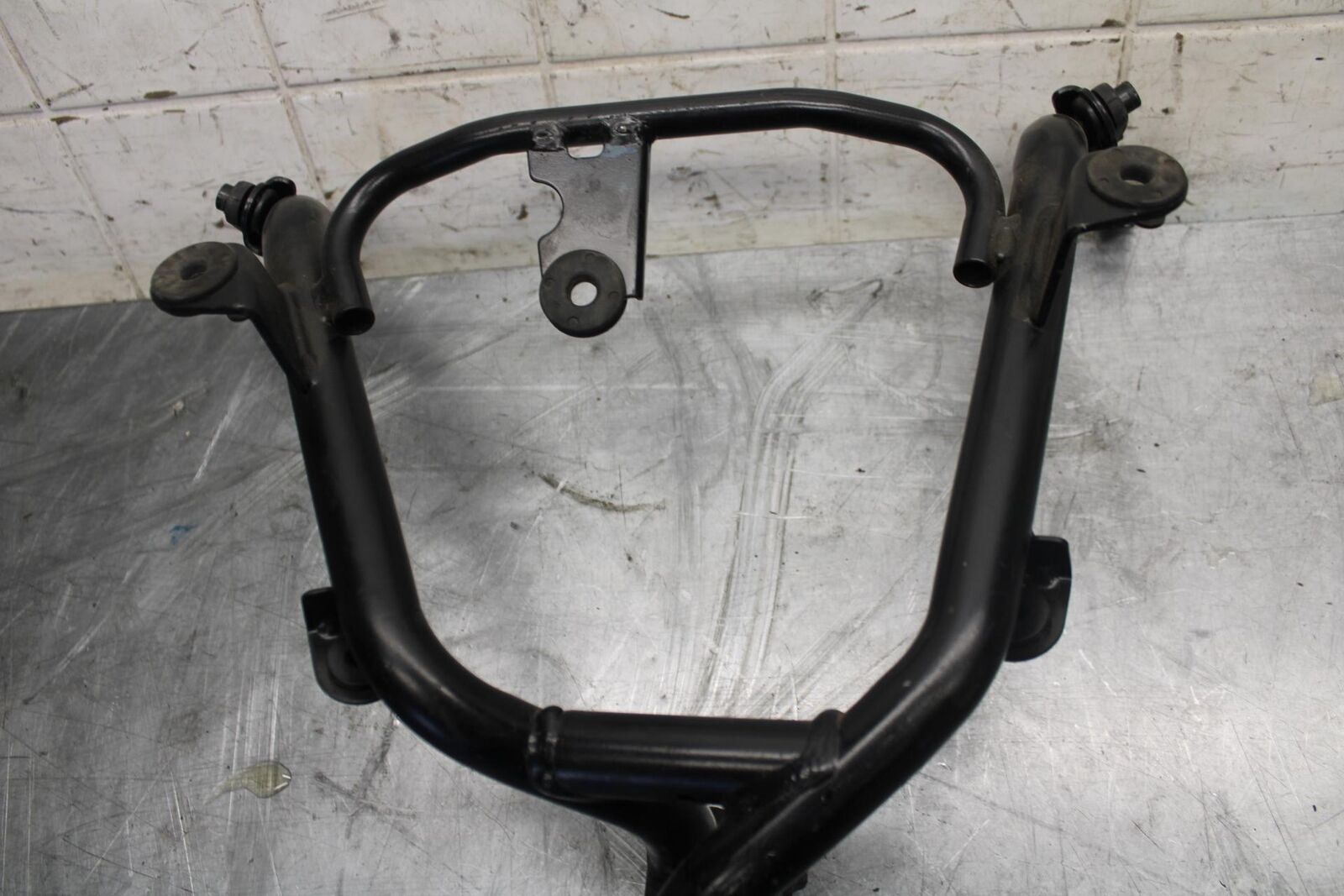 2016 Suzuki Bandit  GSF1250SA UPPER FAIRING MIRROR GAUGES STAY BRACKET  BB509