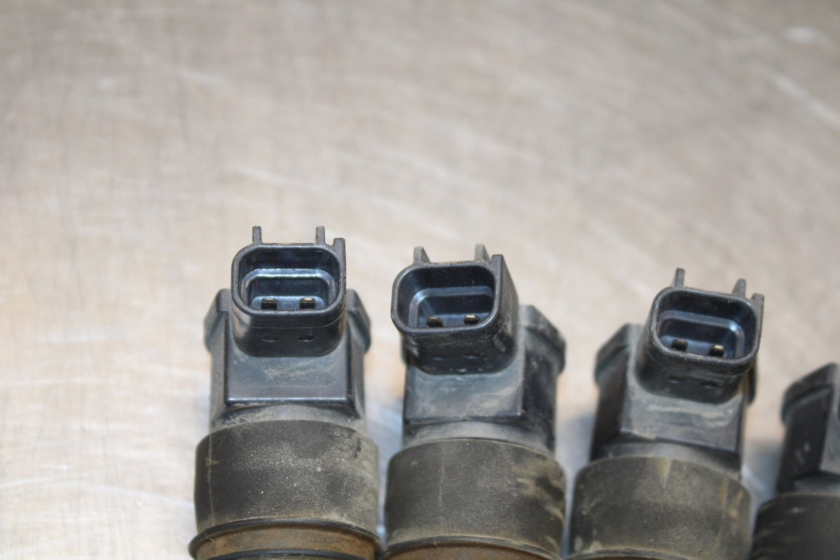 01-03 SUZUKI GSXR600 IGNITION COILS COIL SPARK PLUG CAPS BB841