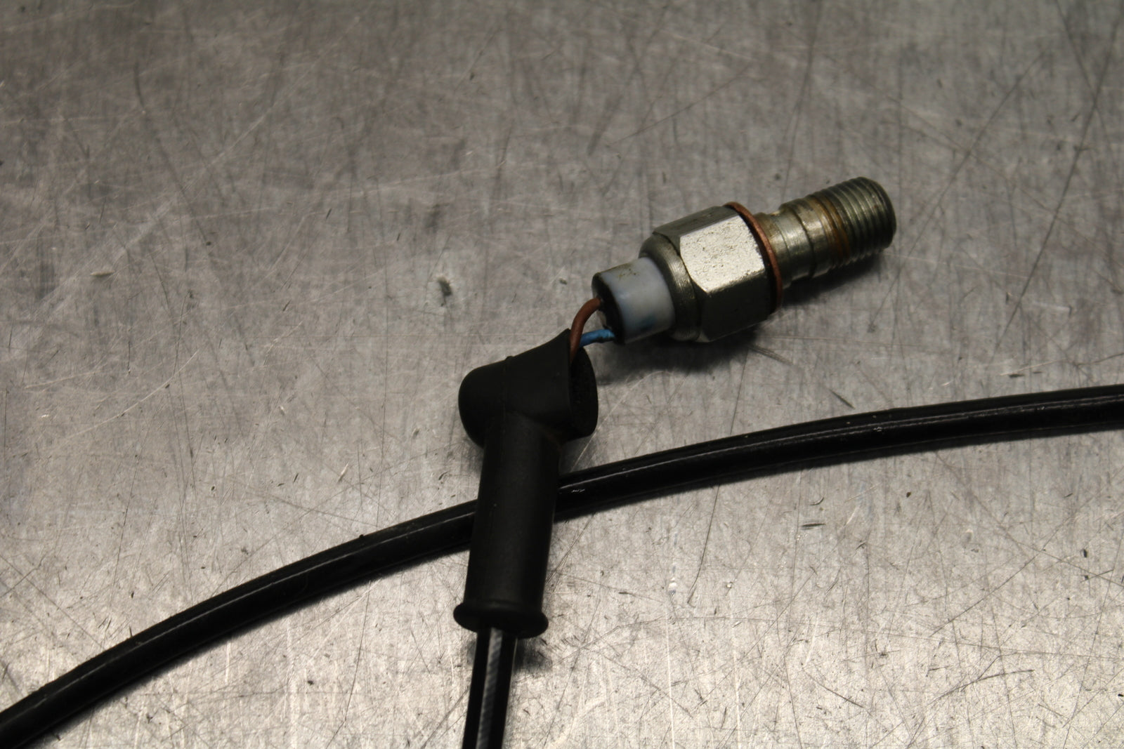 17-24 KTM 390 DUKE REAR BACK BRAKE SENSOR BB734