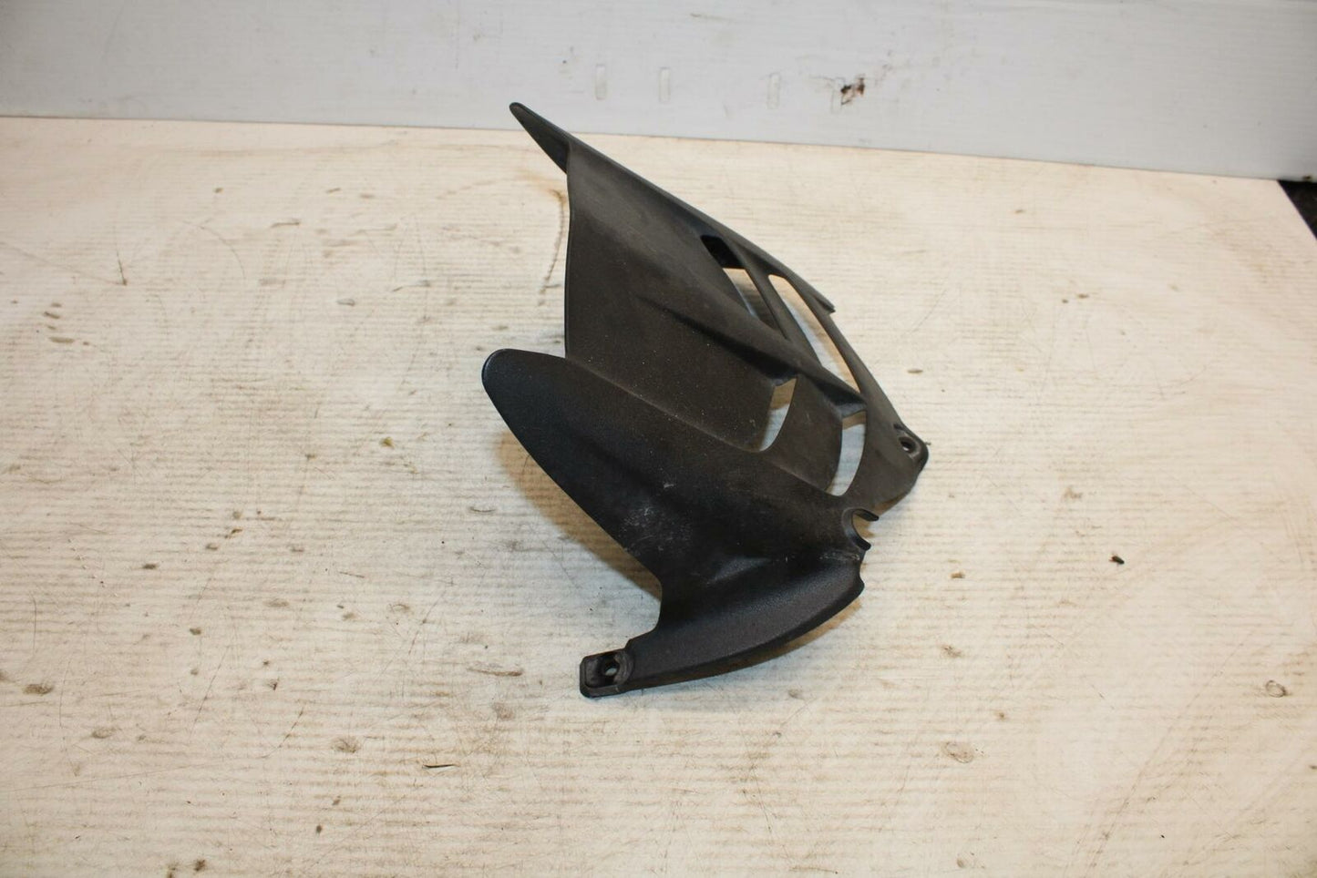 13-18 KAWASAKI NINJA ZX6R REAR BACK WHEEL TIRE HUGGER FENDER 35023-0171 BB304