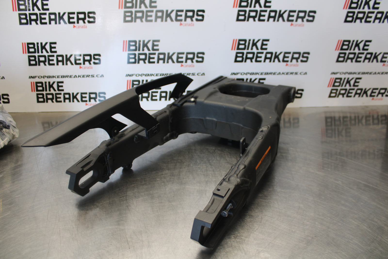 23-24 KAWASAKI NINJA ZX14R NEW!! REAR SWINGARM BACK SUSPENSION SWING ARM BB169