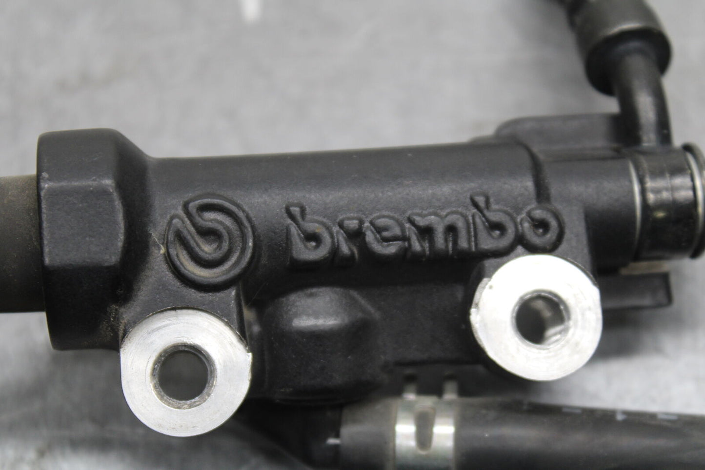 09-15 YAMAHA FZ6R REAR BACK BRAKE MASTER CYLINDER W RESERVOIR BB719