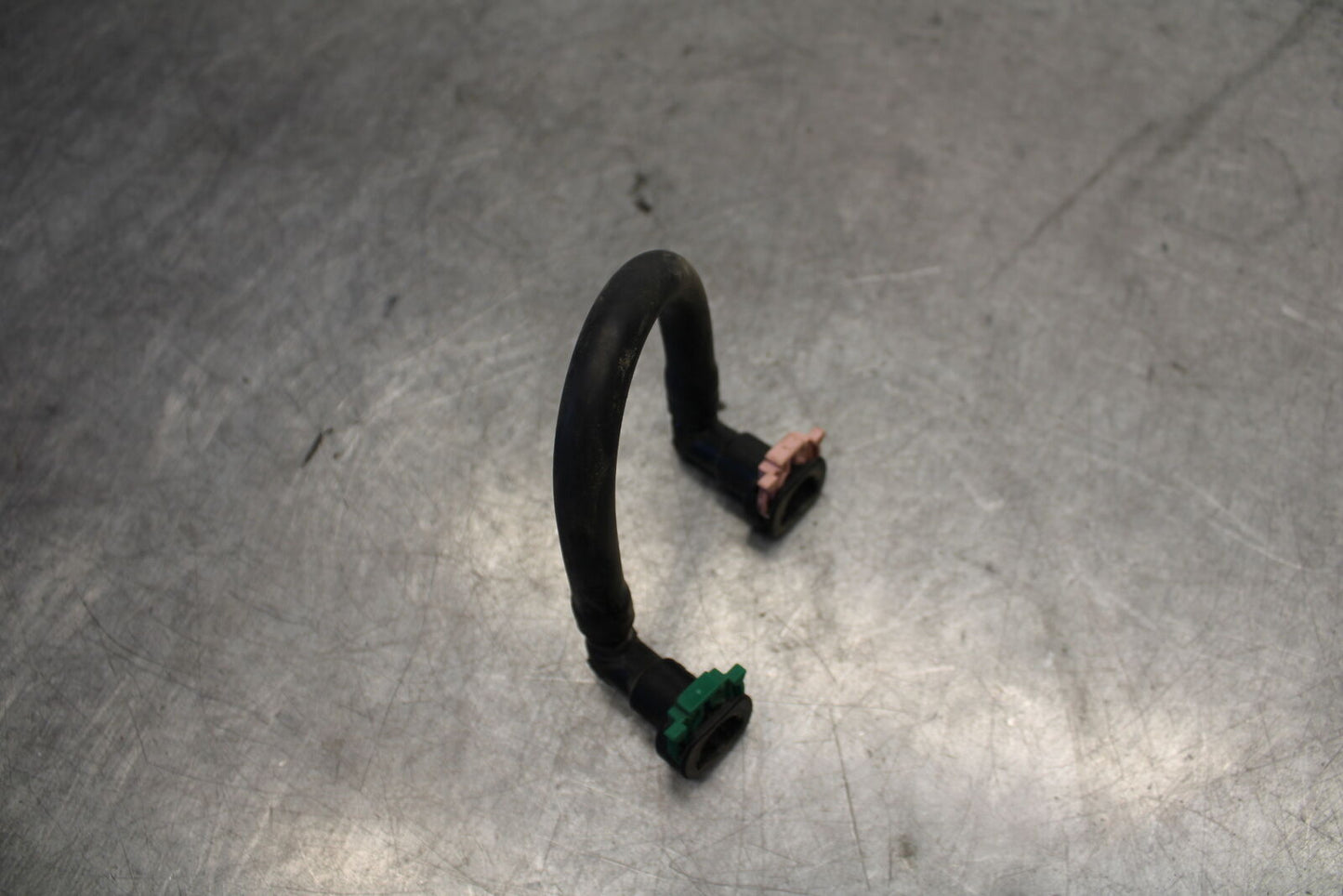 11-24 SUZUKI GSXR750 FUEL HOSE GAS LINE TUBE PIPE BB687