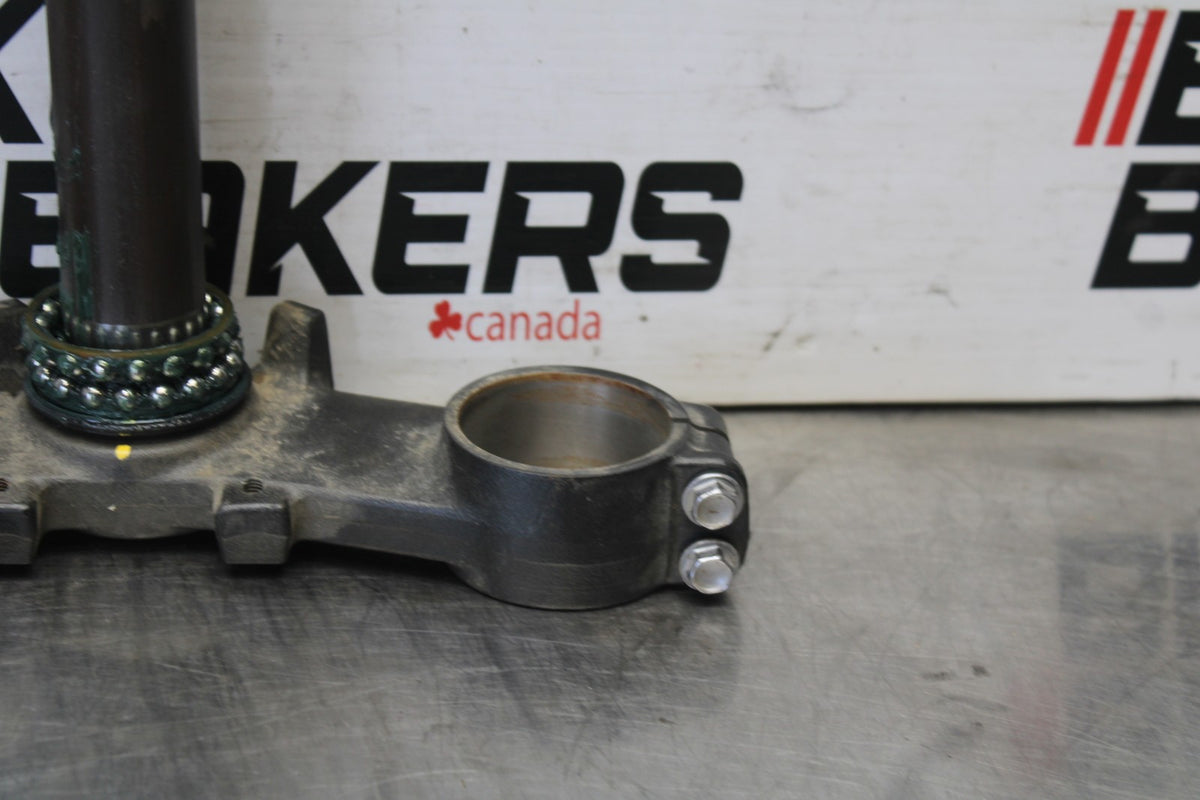 25 KAWASAKI Z900 FRONT FORKS CLAMP LOWER TRIPLE TREE STEM BB928