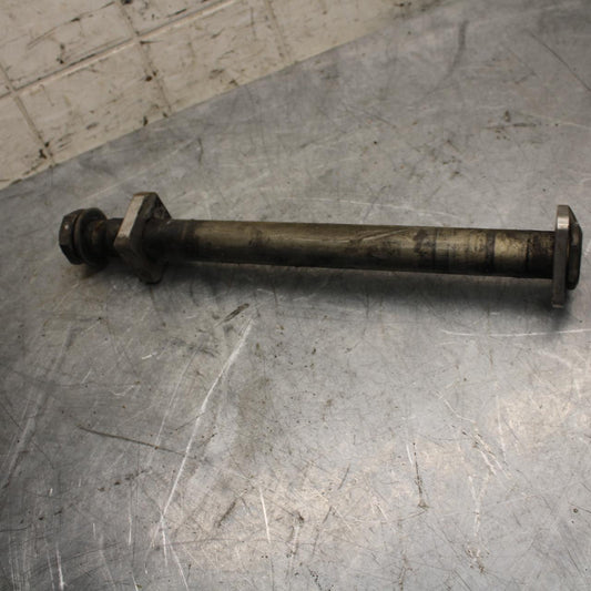 2008 Suzuki GSXR1000 REAR AXLE BACK WHEEL RIM PIVOT BOLT AXEL 64711-33E20 BB519