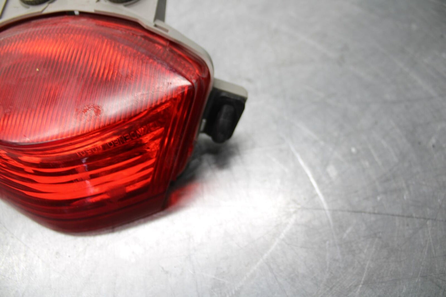 06-07 KAWASAKI NINJA 650R EX650A REAR TAIL TAILLIGHT BACK BRAKE LIGHT BB446