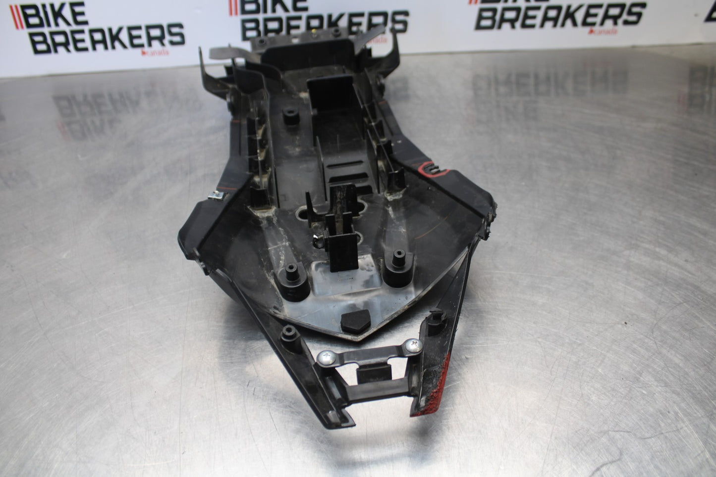 18-23 KAWASAKI NINJA 400 EX400 ABS REAR TAIL UNDERTAIL FAIRING COWL FENDER BB192