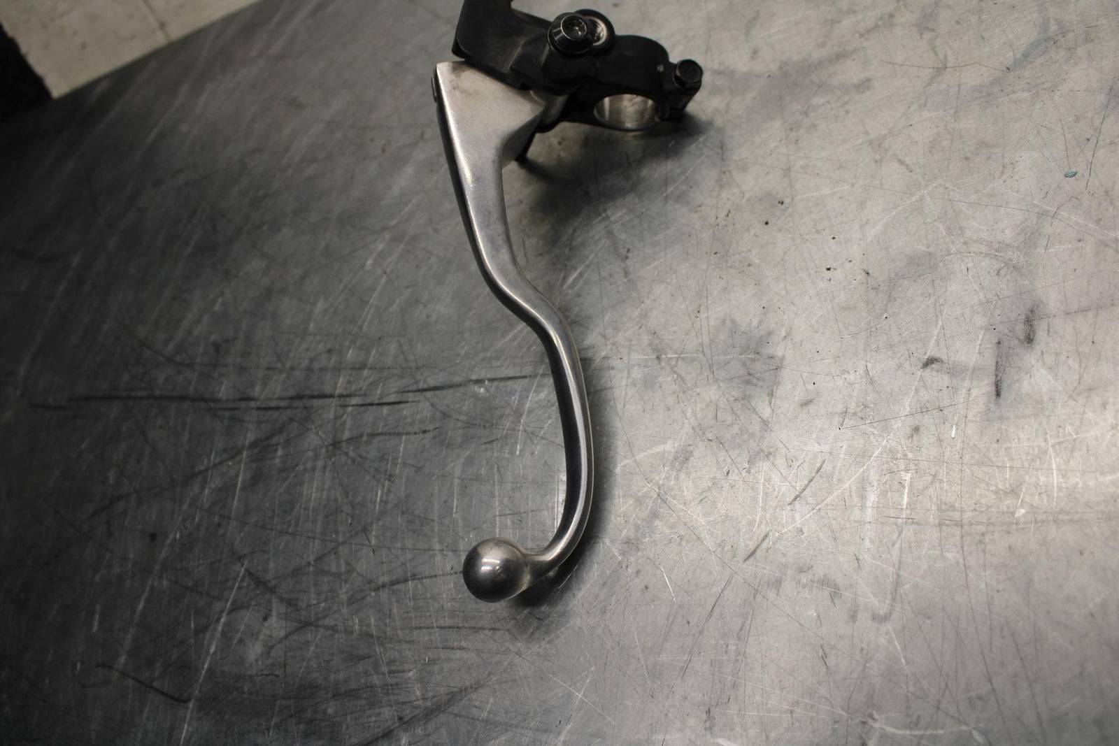 17 KAWASAKI VERSYS_X 300 CLUTCH PERCH MOUNT WITH LEVER  BB504