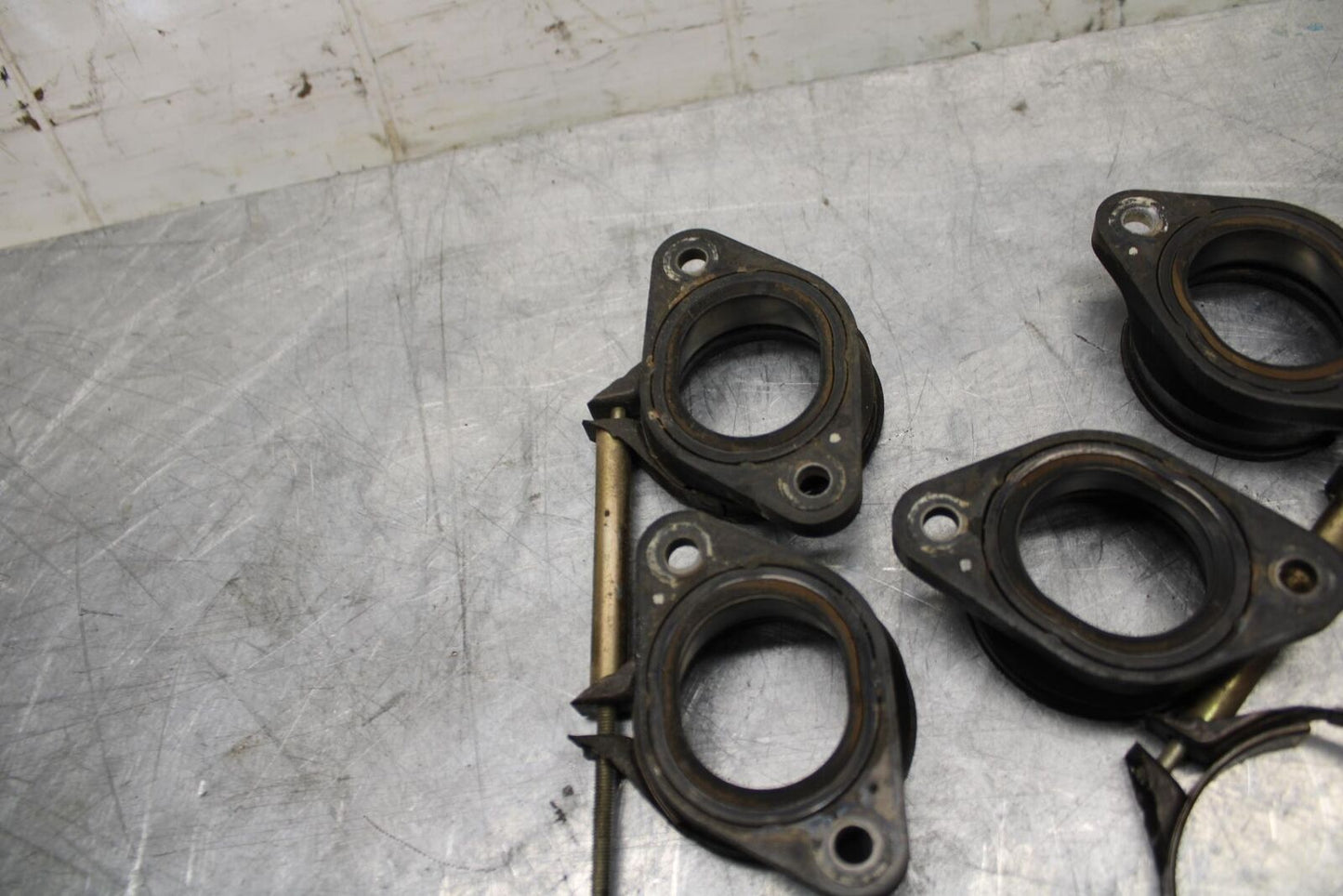 04-05 SUZUKI GSXR600 INTAKE MANIFOLD BB329