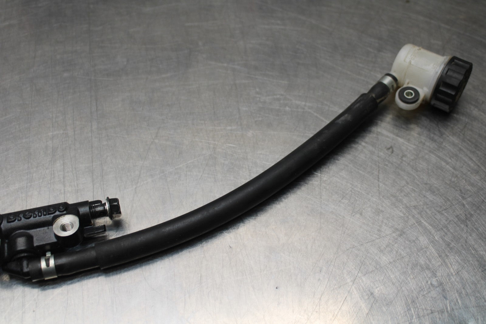 22-25 YAMAHA YZF R7 REAR BACK BRAKE MASTER CYLINDER W RESERVOIR BB769