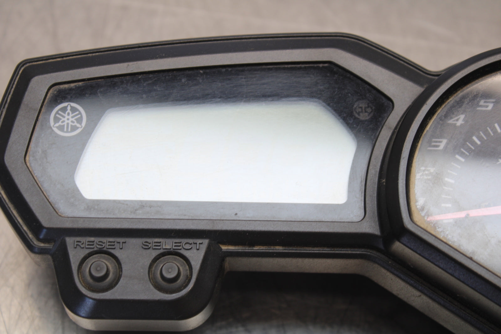 09-15 YAMAHA FZ6R SPEEDO TACH GAUGES CLUSTER SPEEDOMETER TACHOMETER BB161
