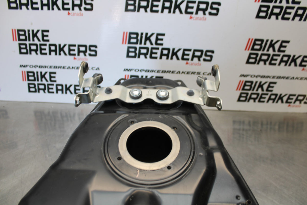 22-25 YAMAHA YZF R7 GAS TANK FUEL CELL PETROL RESERVOIR BB182