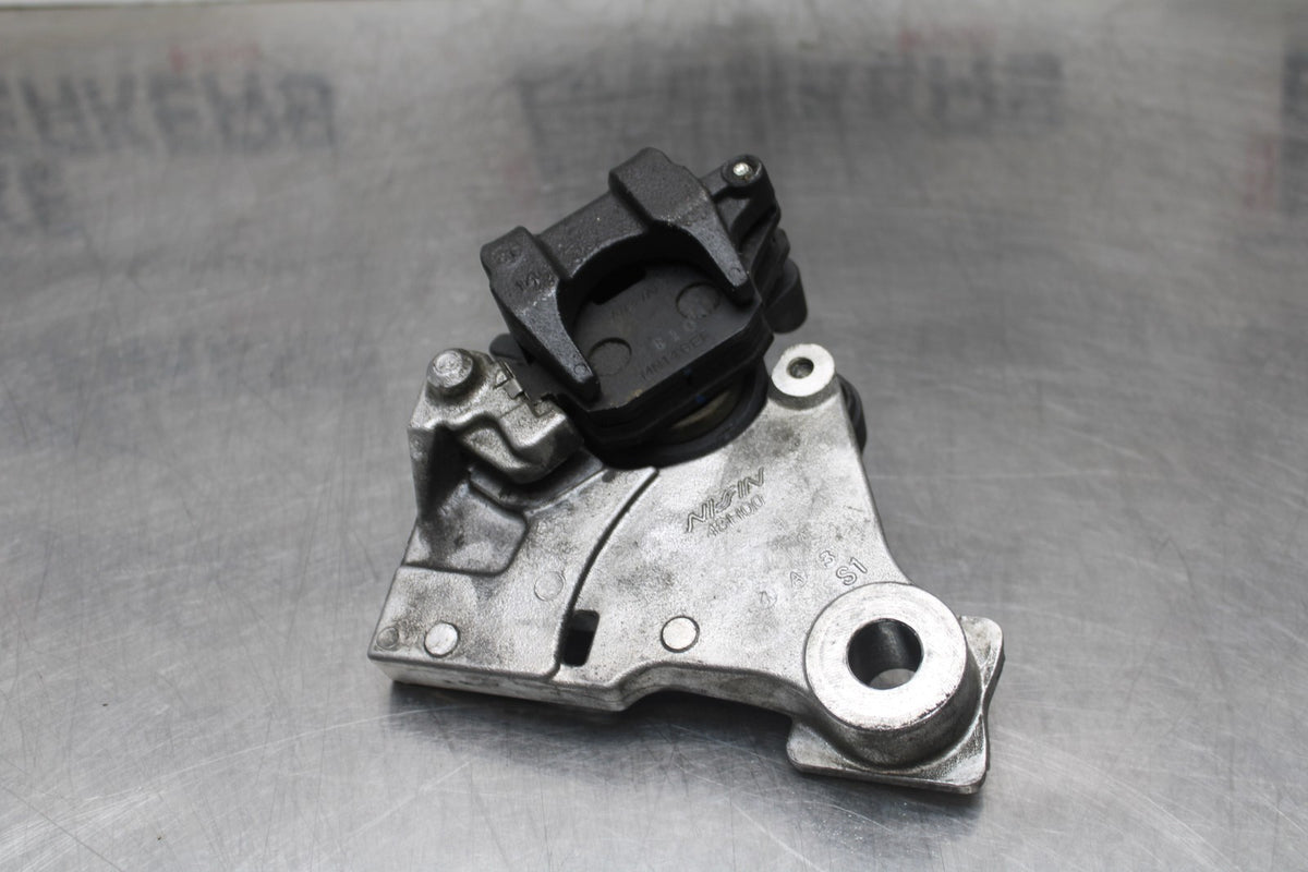15 SUZUKI GW250F REAR BACK BRAKE CALIPER W MOUNT BRACKET BB789