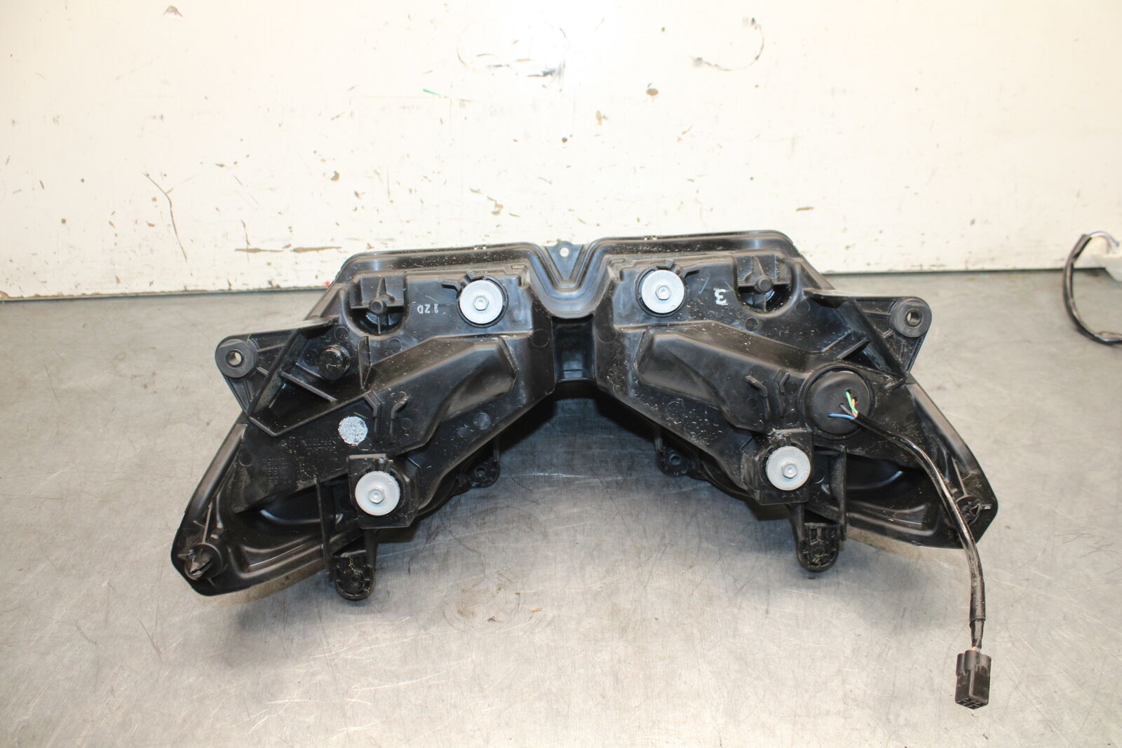 18-24 KAWASAKI NINJA 650 FRONT HEADLIGHT HEAD LIGHT LAMP BB725