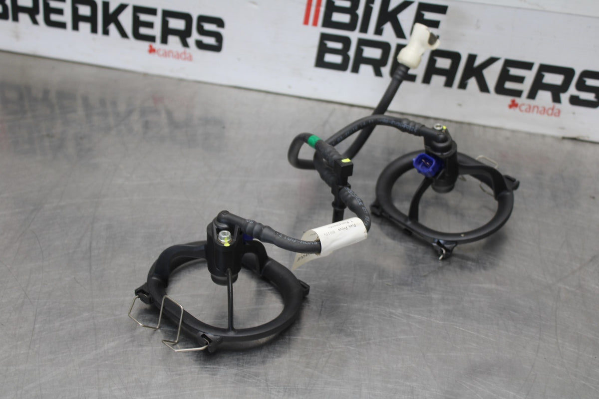 16 DUCATI 959 PANIGALE SECONDARY FUEL INJECTORS TOP AIRBOX GAS RAIL BB912