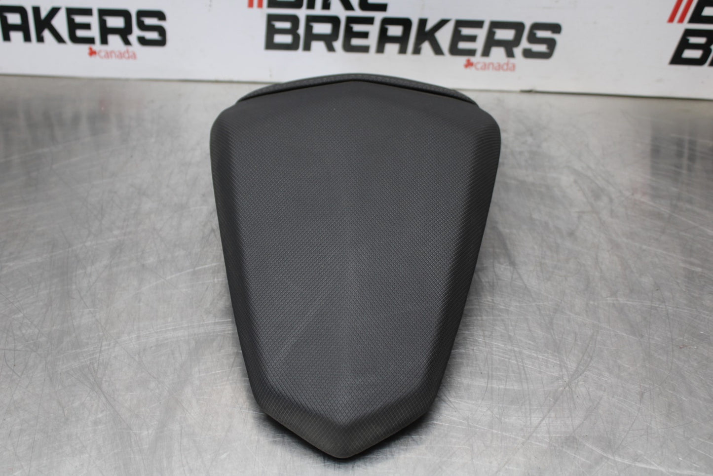 18-23 KAWASAKI NINJA 400 EX400 ABS REAR BACK PASSENGER SEAT PAD SADDLE BB177
