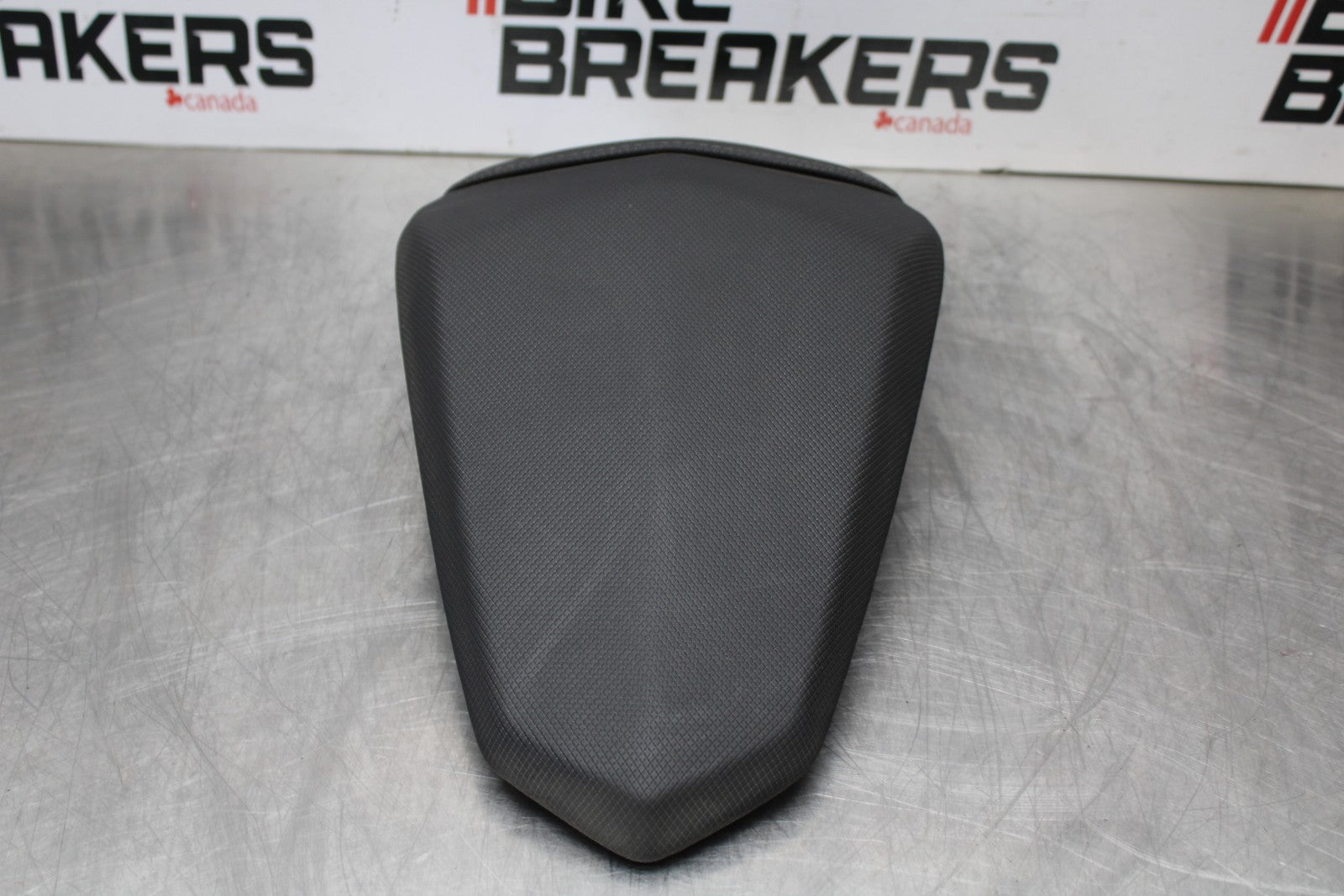 18-23 KAWASAKI NINJA 400 EX400 ABS REAR BACK PASSENGER SEAT PAD SADDLE BB177