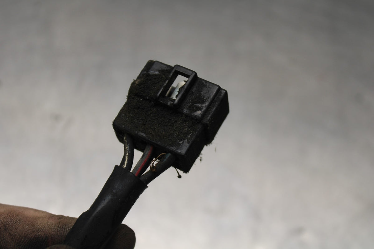 02 KAWASAKI VULCAN 800 VN800B CLASSIC RECTIFIER VOLTAGE REGULATOR BB862