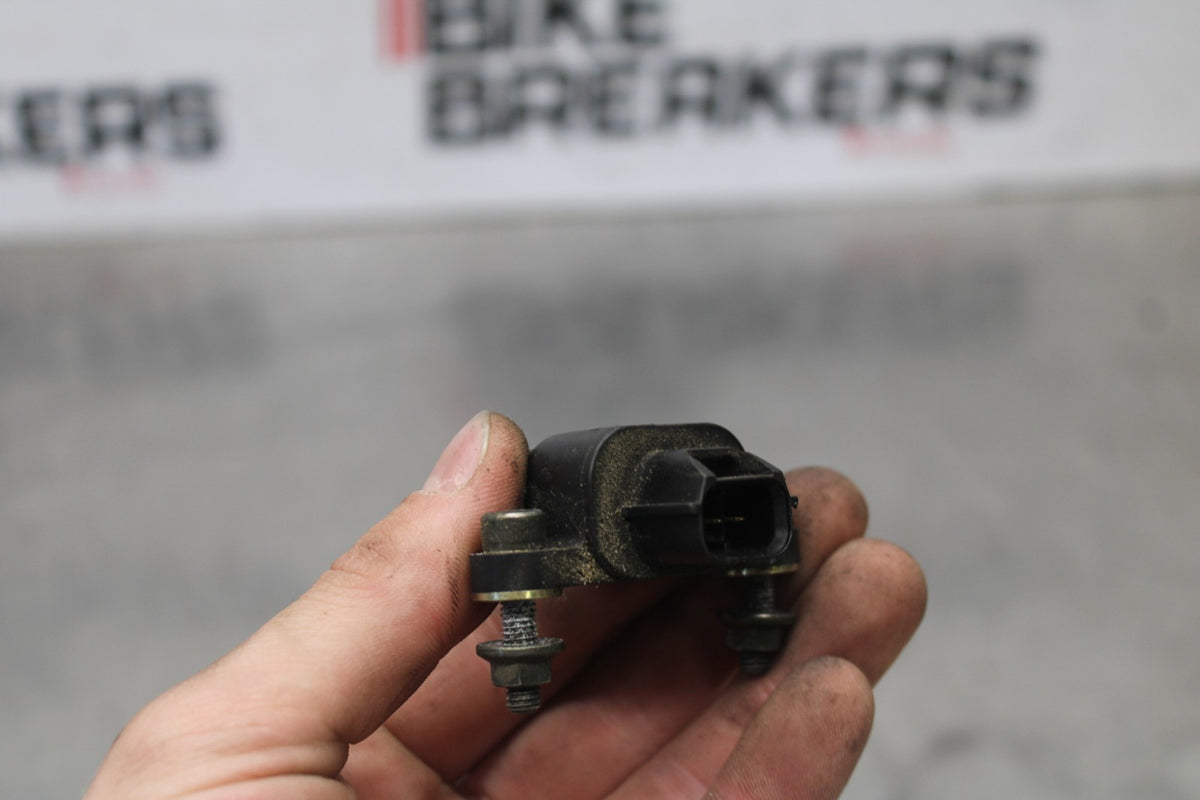 04-05 KAWASAKI NINJA ZX10R TIP OVER BANK ANGLE CRASH SENSOR SWITCH BB931
