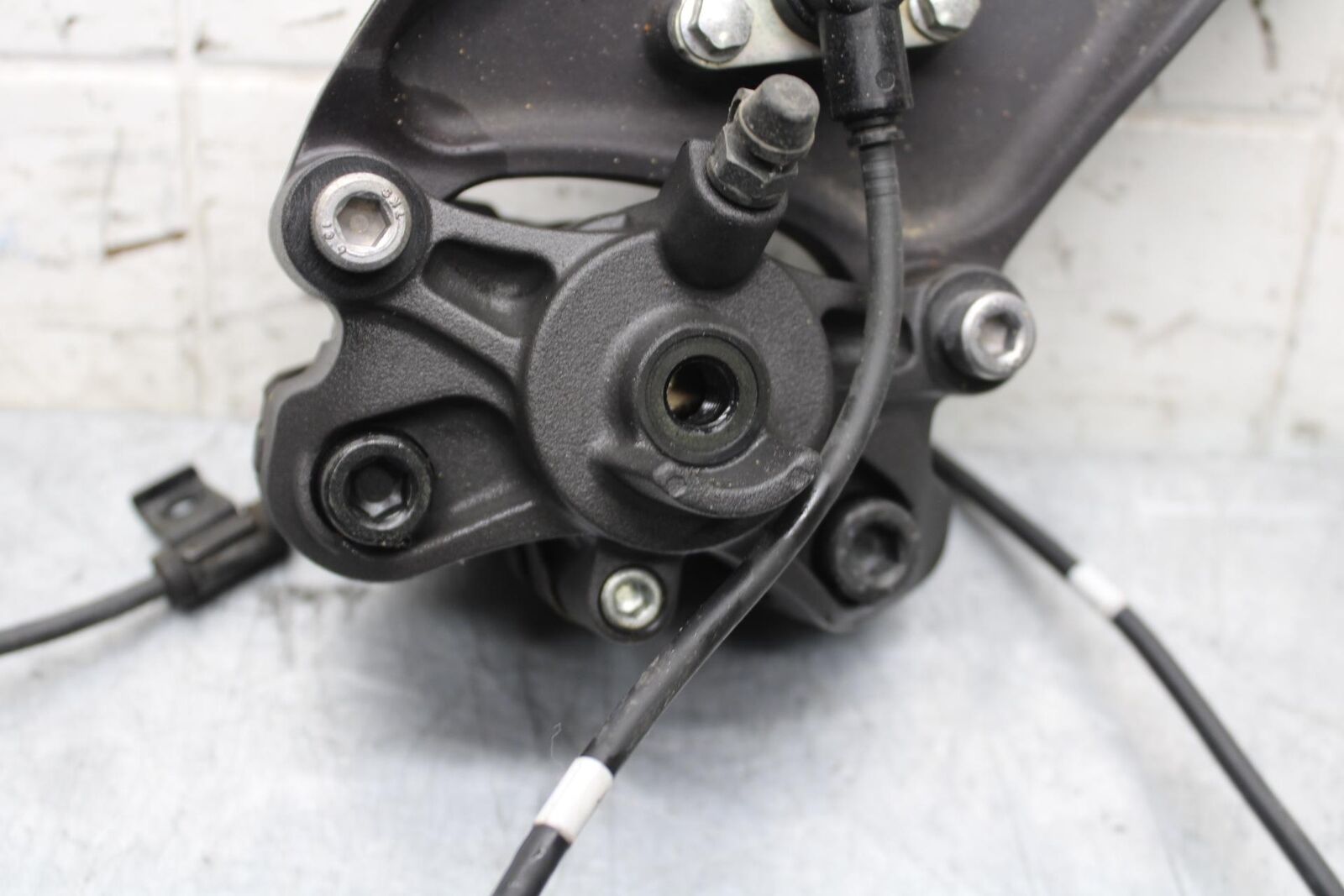 2012 Kawasaki Ninja ZX14R ZX1400E REAR BACK BRAKE CALIPER BB60