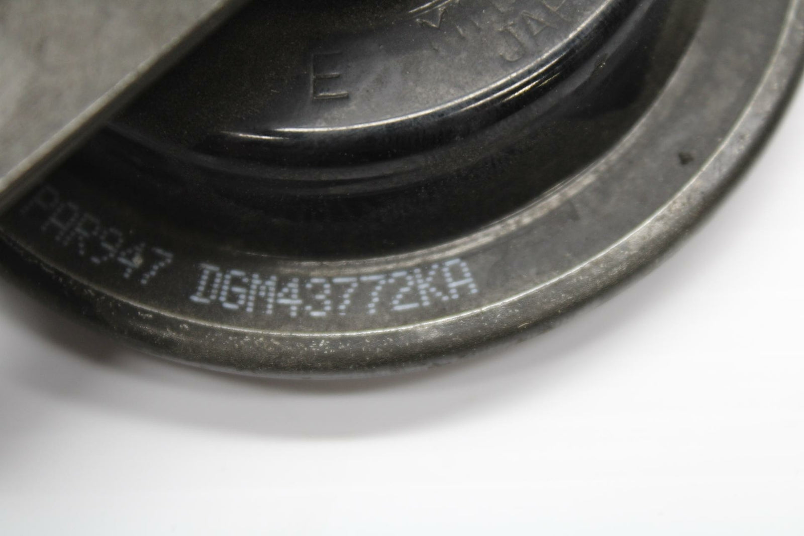 04-05 HONDA CBR1000RR HORN SIGNAL BB242
