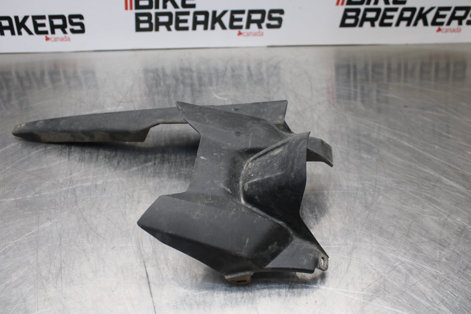 14-17 YAMAHA FZ07 REAR BACK DRIVE CHAIN GUARD COVER SHIELD BB162