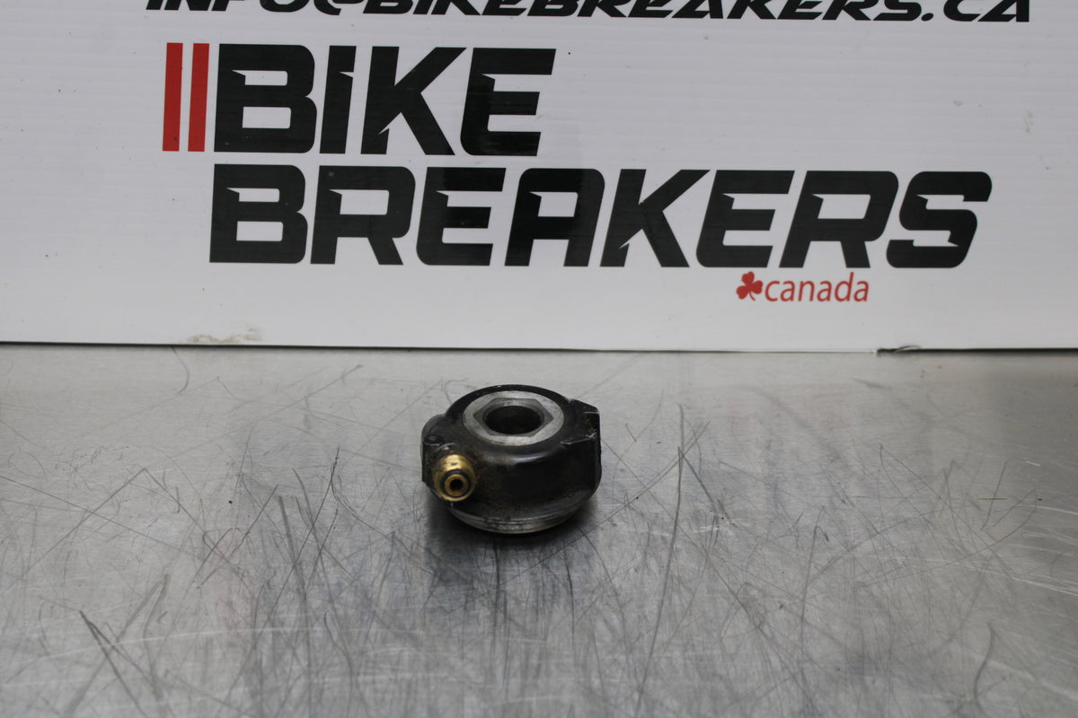 96-07 YAMAHA YZF600R SPEEDOMETER DRIVE GEAR  BB158