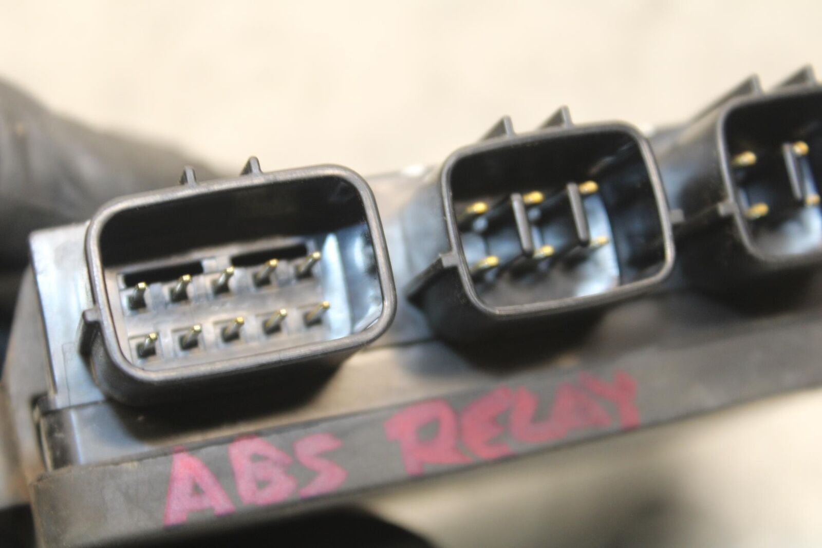 17-20 KAWASAKI NINJA 650 EX650 ABS RELAY ASSEMBLY FUSE BOX BB88