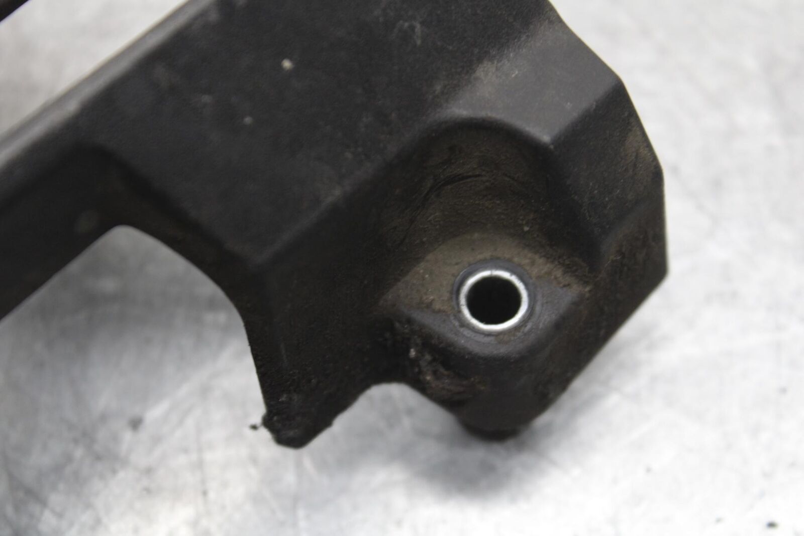 15-16 KAWASAKI EX300 ENGINE SPROCKET COVER BB635