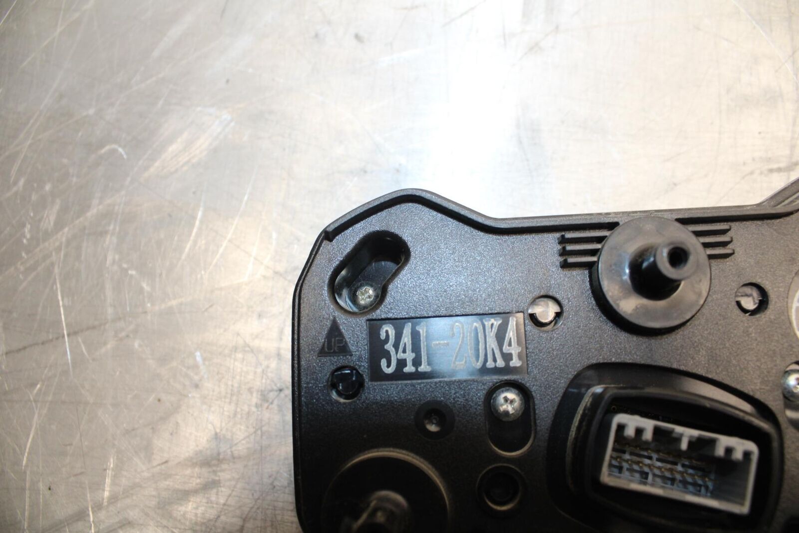 17-23 SUZUKI GSXR 250 GSX250RL8 SPEEDO GAUGES DISPLAY CLUSTER SPEEDOMETER BB490