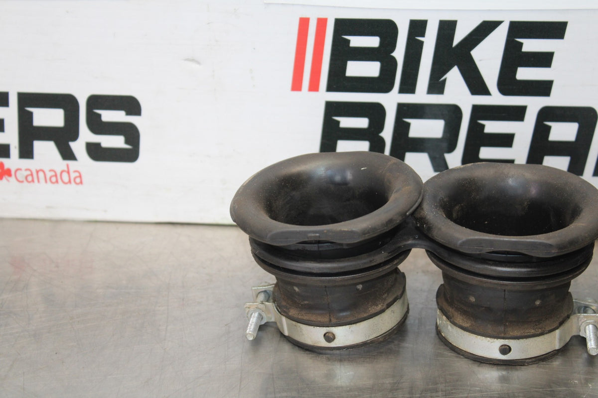 09 KAWASAKI CONCOURS 14 ZG1400B AIRBOX INTAKE VELOCITY STACKS BB875