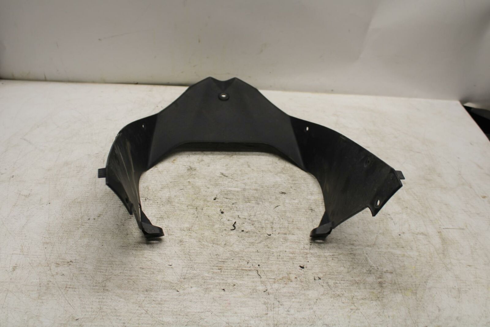 12-13 KAWASAKI EX300 NINJA LOWER FRONT UPPER INNER HEADLIGHT COWL FAIRING BB373 