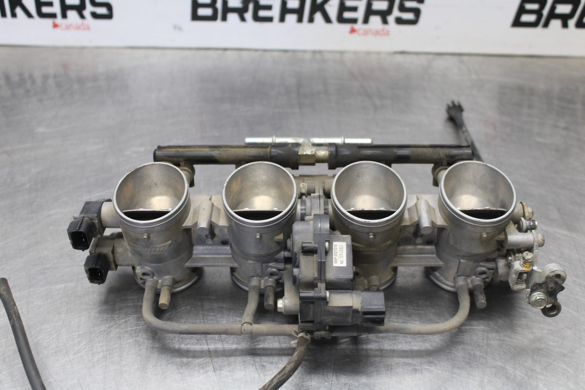 08 KAWASAKI ZX6R MAIN FUEL INJECTORS / THROTTLE BODIES BB896