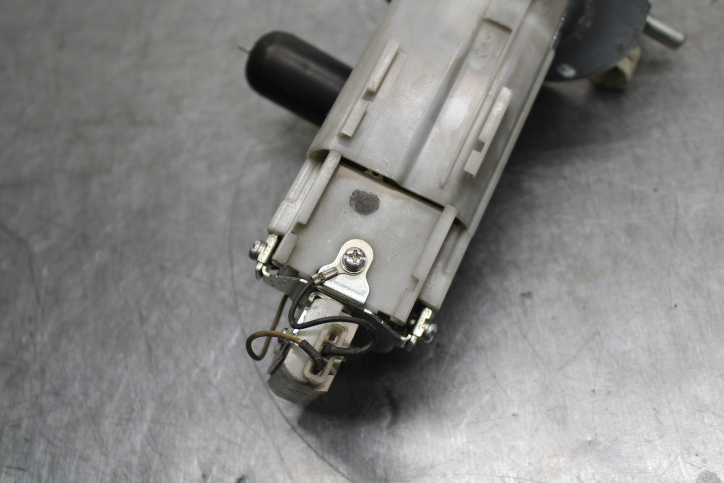 09-11 SUZUKI GSXR1000 FUEL PUMP GAS PETROL SENDER UNIT BB125