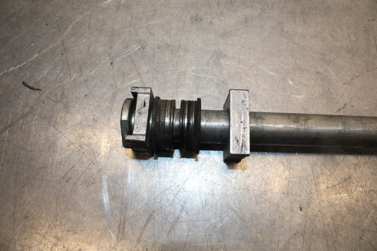 2008 Aprilia Shiver 750 SL750 REAR AXLE BACK WHEEL RIM PIVOT BOLT AXEL BB551