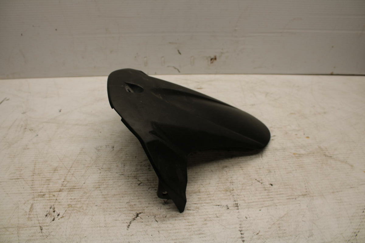 11-17 SUZUKI GSXR750 REAR BACK WHEEL TIRE HUGGER FENDER 63114-14J01 BB306