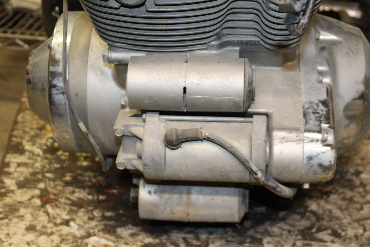 02-04 HONDA VTX1800S ENGINE MOTOR BB712
