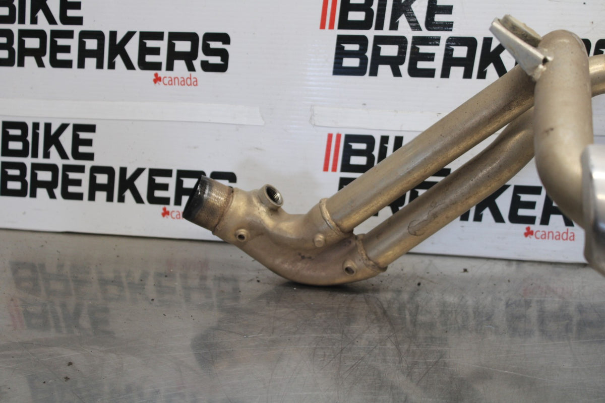 05-08 TRIUMPH SPEED TRIPLE 1050 EXHAUST PIPE MUFFLER SLIP ON SILENCER SET BB933