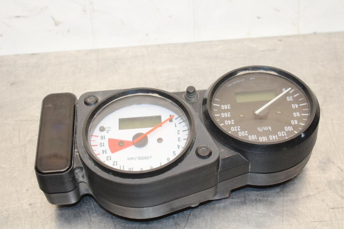 1999 Suzuki GSXR600 SPEEDO TACH GAUGES DISPLAY SPEEDOMETER TACHOMETER BB580