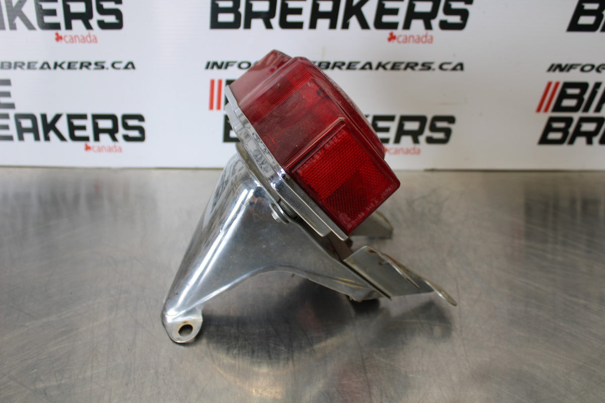 76-77 HONDA GOLDWING 1000 TAILLIGHT REAR TAIL BRAKE LIGHT BB171