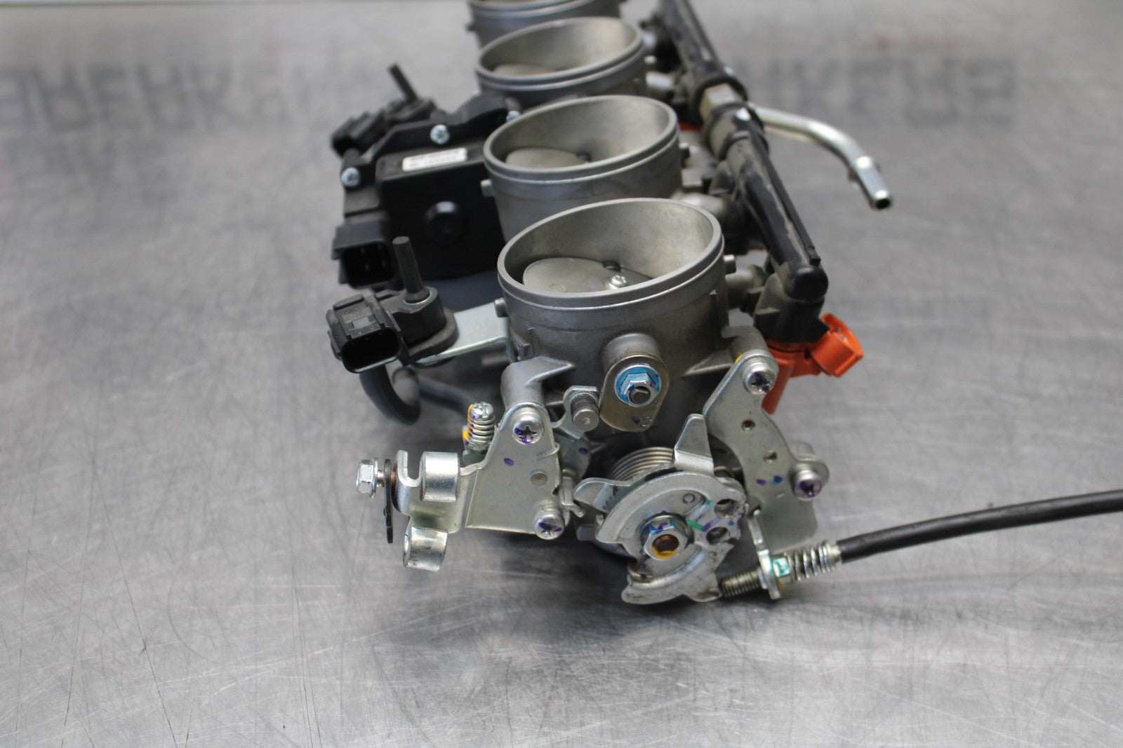 21-23 KAWASAKI NINJA ZX6R MAIN FUEL INJECTORS / THROTTLE BODIES BB179