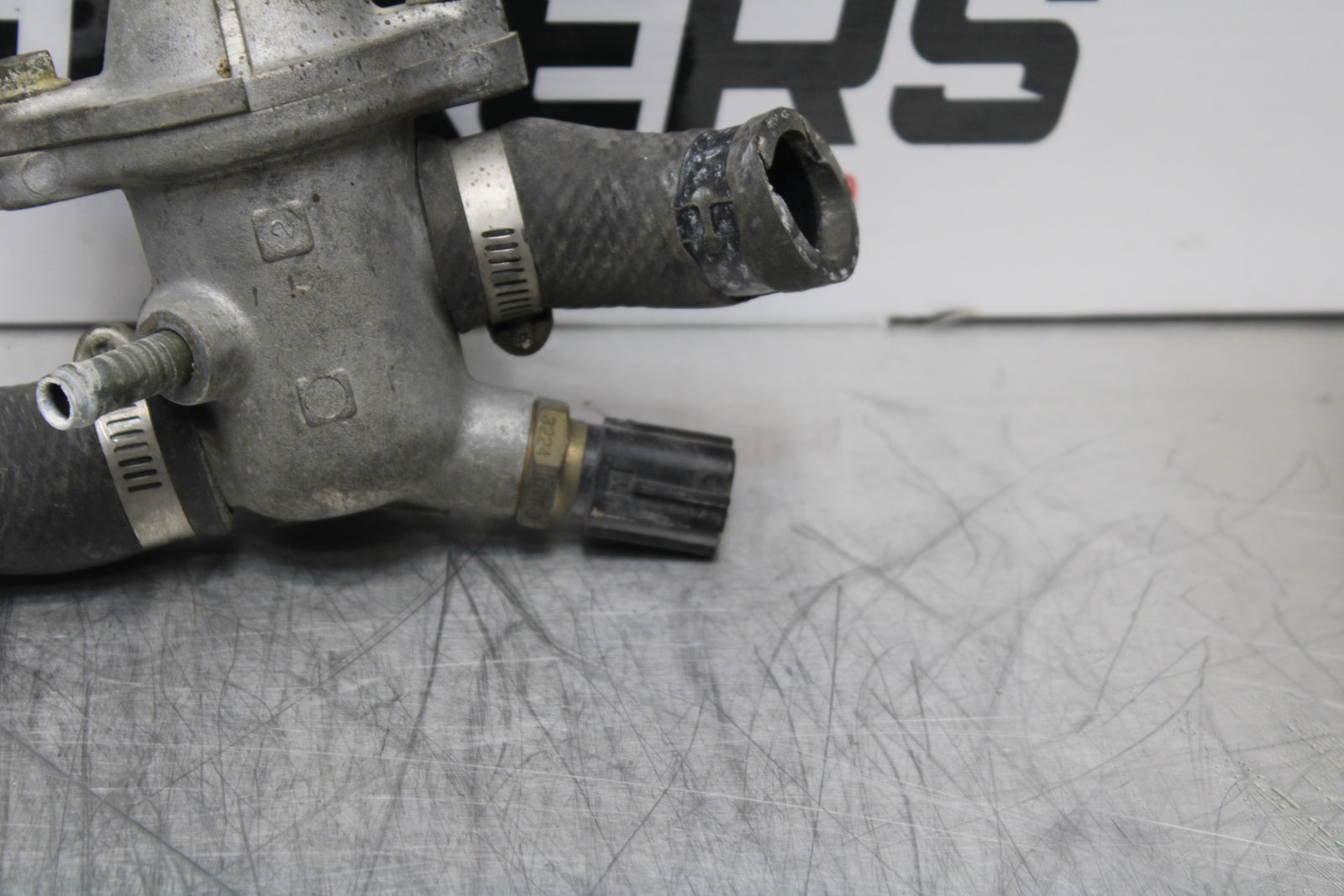 03 SUZUKI SV650S THERMOSTAT W HOUSING ASSEMBLY BB167
