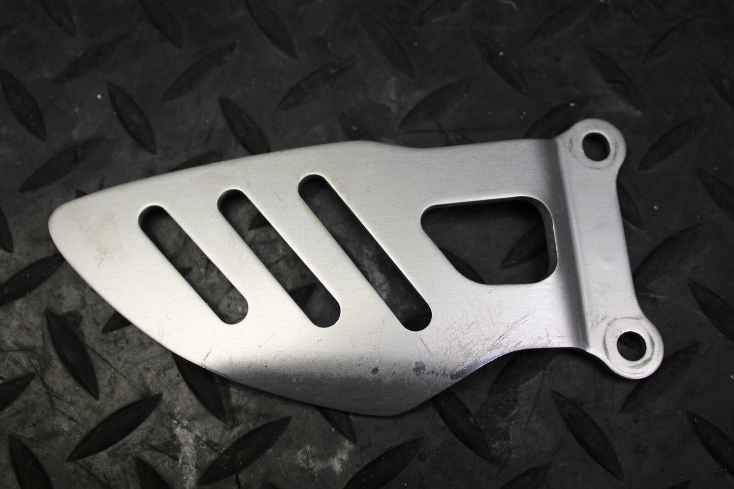 10 SUZUKI GSXR750 LEFT RIGHT REARSET REAR SET HEEL GUARD COVER SET BB190