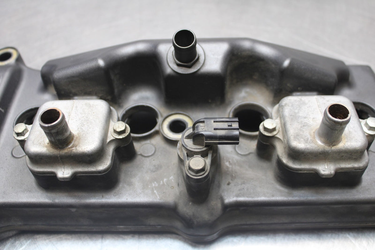 08-09 HONDA CBR1000RR ENGINE TOP END CYLINDER HEAD COVER BB128