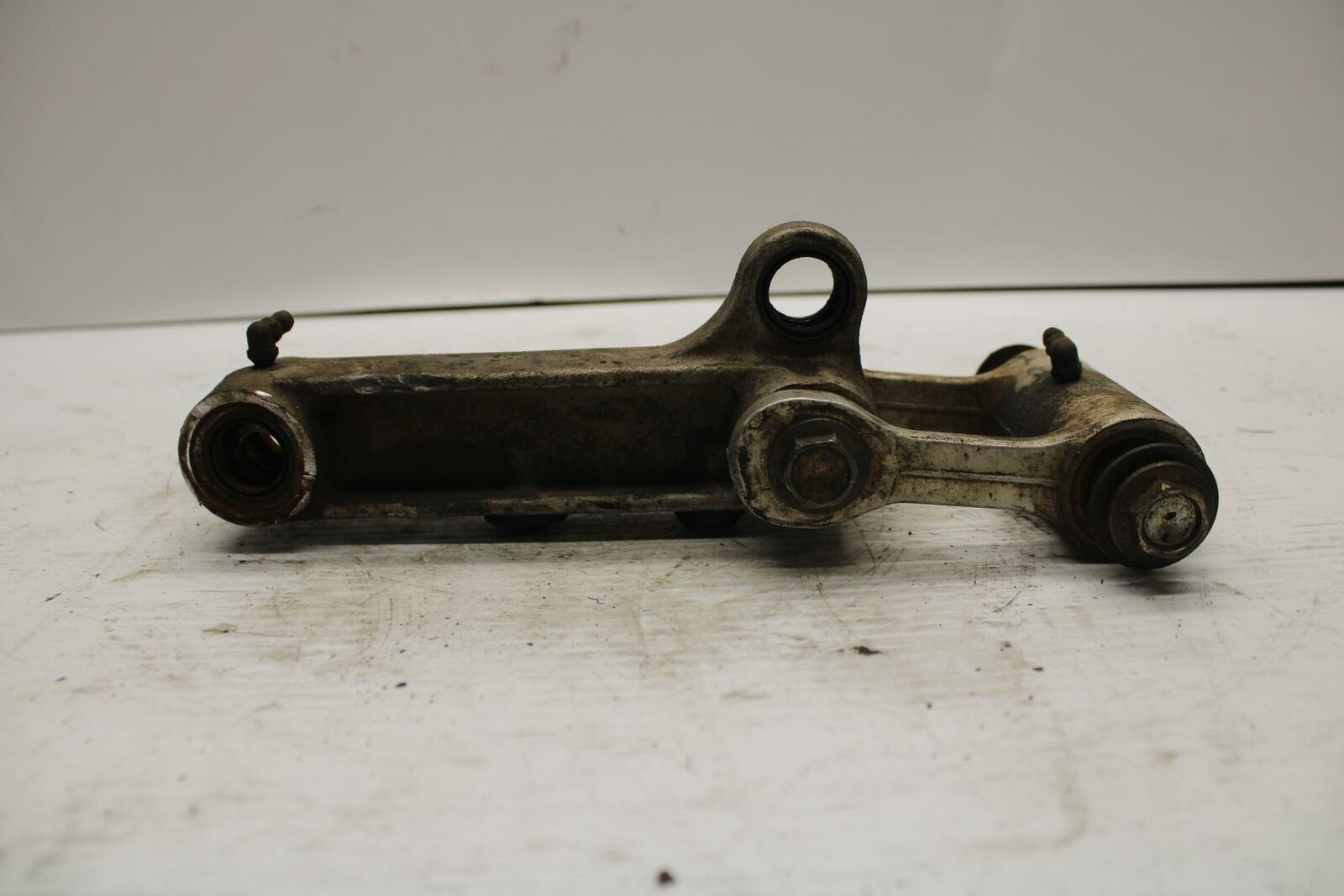 03-06 SUZUKI QUADSPORT Z400 REAR DOGBONE SHOCK LINKAGE LINK BB256
