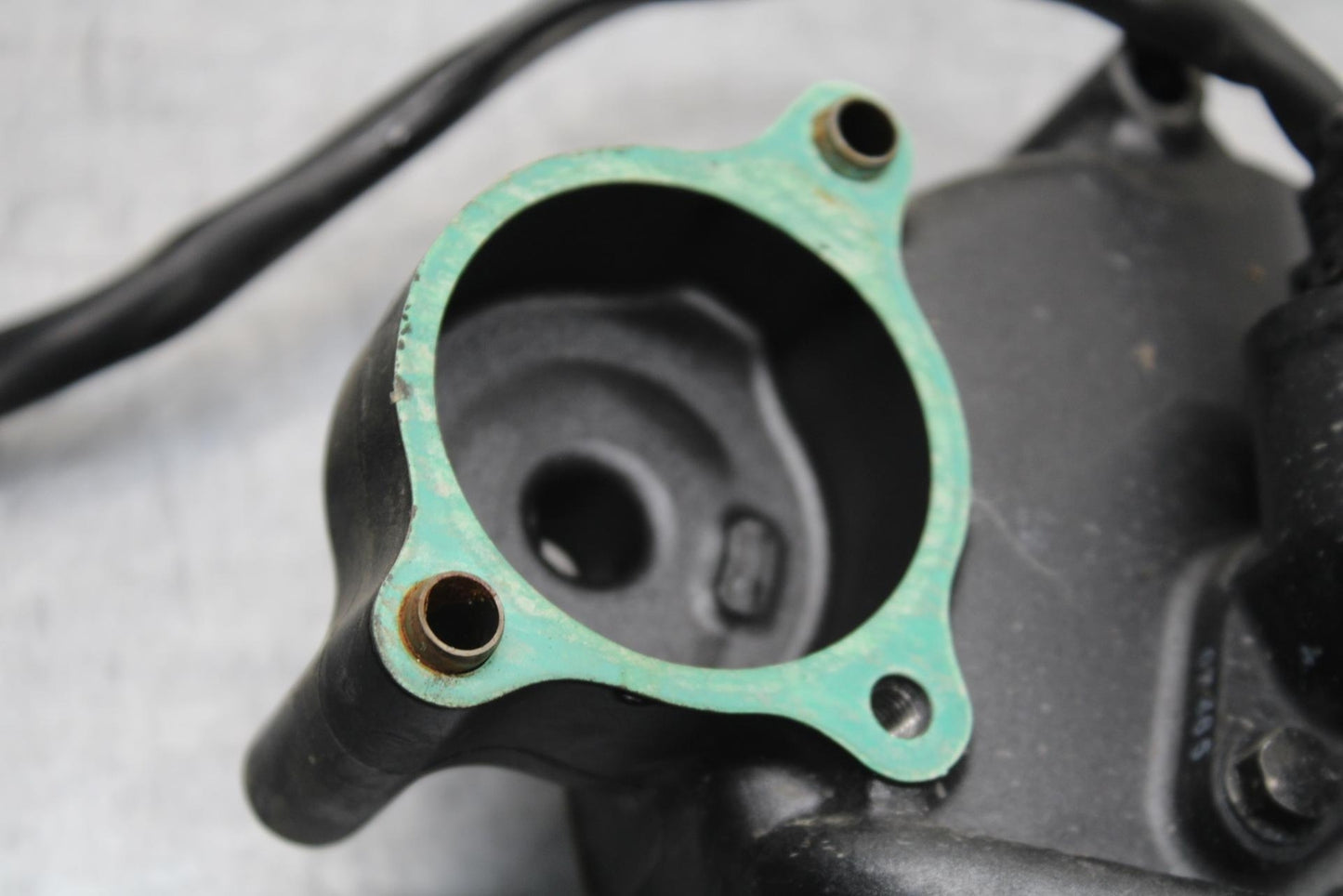 2008 Honda Interceptor 800 VFR800A ABS ENGINE SPROCKET COVER BB566