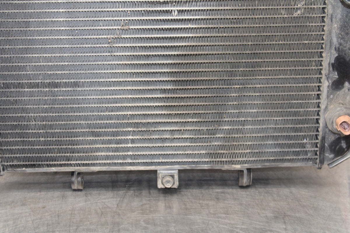 06 KAWASAKI Z750 ENGINE RADIATOR MOTOR COOLER COOLING RADIATER BB837