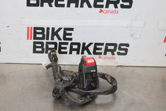 15-17 YAMAHA FJ09 RIGHT CLIP ON HANDLE KILL OFF START SWITCH SWITCHES BB906