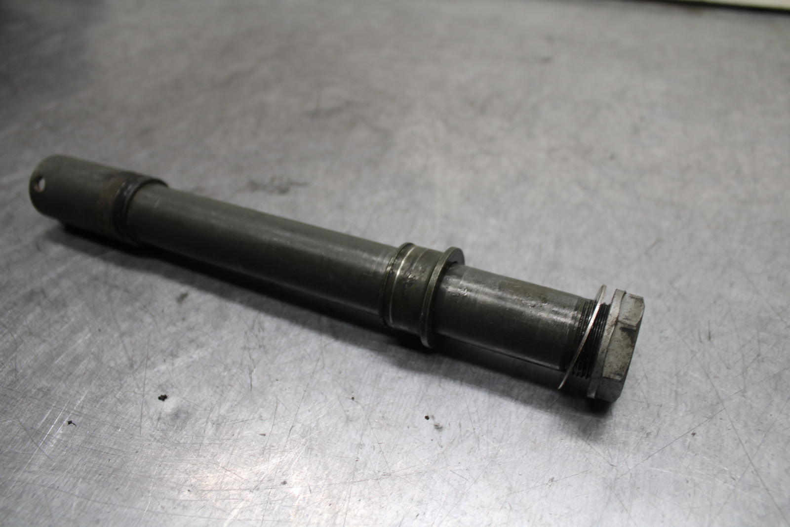 10-11 APRILIA RSV4 R FRONT WHEEL RIM AXLE PIVOT BOLT BB120