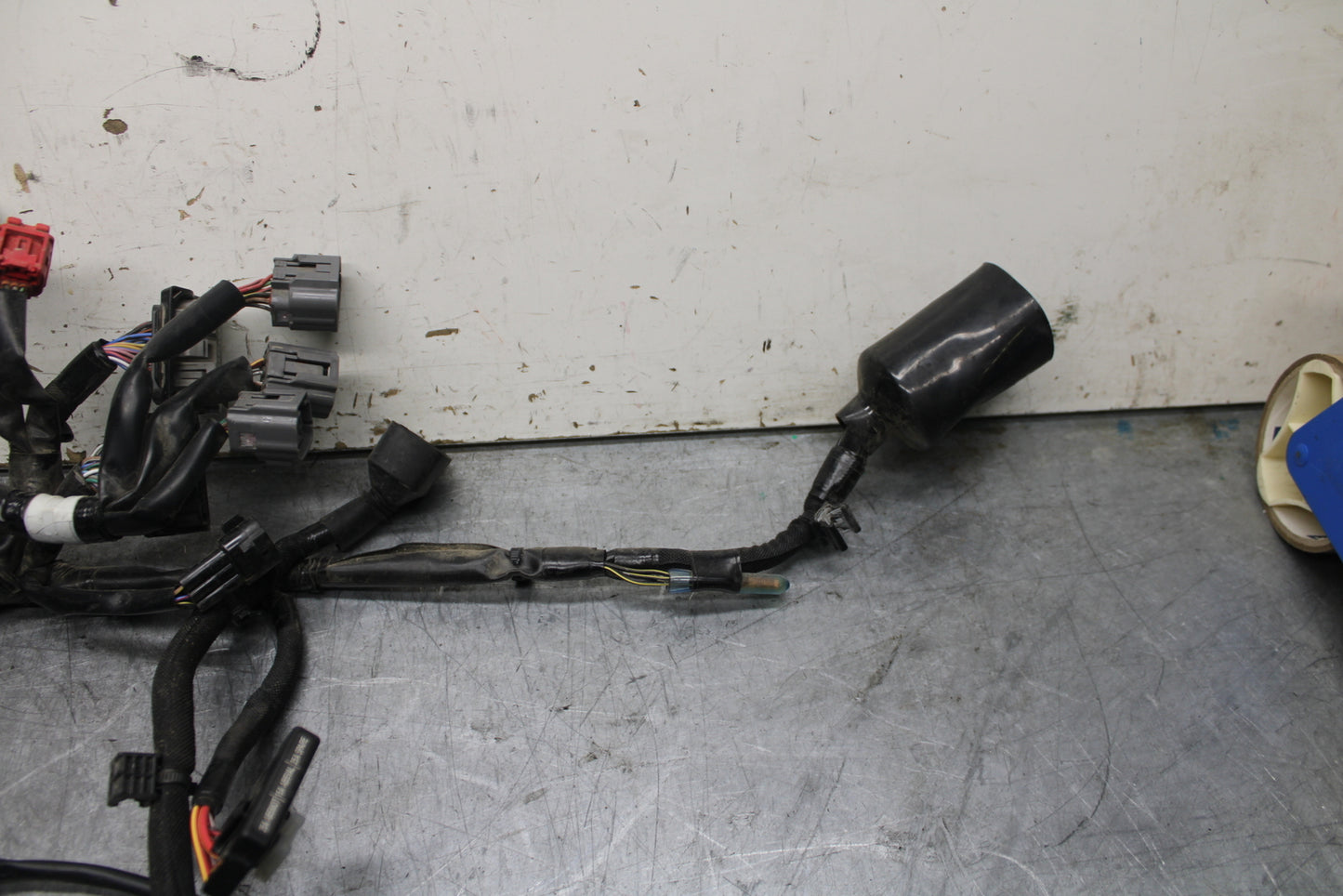 24-25 KAWASAKI NINJA ZX6R MAIN ENGINE WIRING HARNESS WIRE LOOM BB726